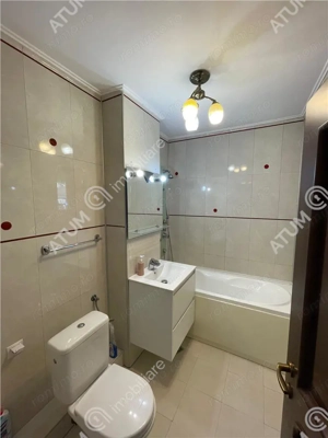 Apartament cu 4 camere , balcon si parcare in zona Strand din Sibiu - imagine 12