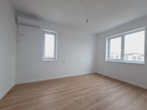 Bloc nou finalizat. Etaj intermediar. Bucatarie inchisa. - imagine 6