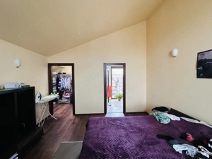 Vila spectaculoasa, 240 mp construiti, 330 mp teren, duplex, Chiajna - imagine 18