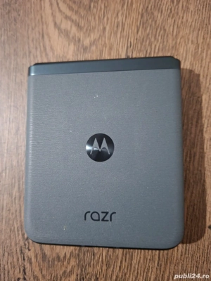 Vând telefon Motorola razr 40 - imagine 4