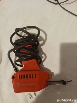 Vand pistol de lipit