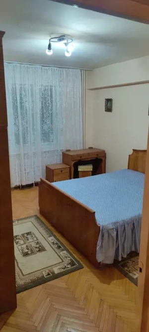 Apartament inchiriere 4 camere,zona Decebal - imagine 3