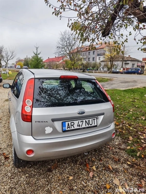 vand ford fiesta  - imagine 2