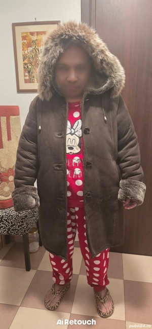 De Vanzare Cojoc Cu Gluga !