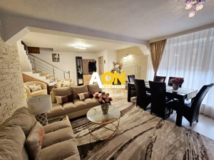 Casa tip triplex ( capat ), 4 camere, P+M, curte amenajata, Bărăbanț