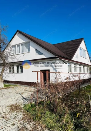 Casă + teren de vânzare în comuna Vânători – jud. Neamț