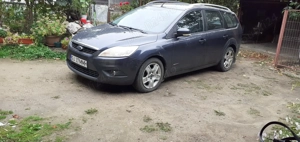 Vând Ford Focus 2 1.6 tdci  - imagine 2