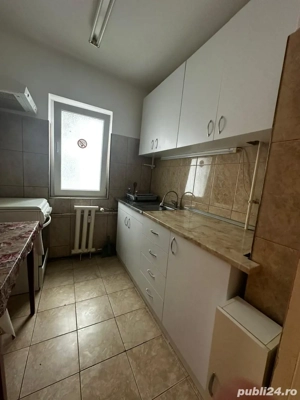 Proprietar inchiriez apartament doua camere - imagine 4