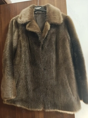 Haina blana naturala nutrie