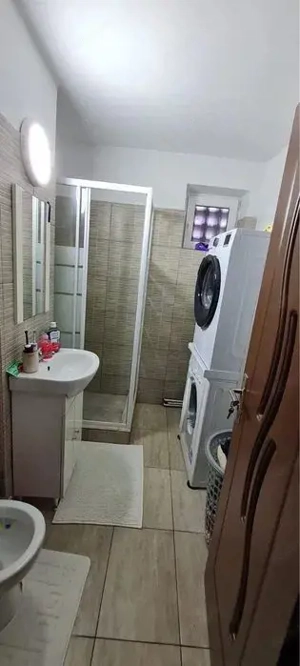 Tudor - Vanzare apartament 2 camere - B-dul. 1 Decembrie 1918 - imagine 8