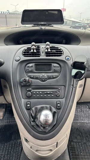 Citro n Xsara Picasso 2.0 HDi   2005   în stare tehnică perfectă - imagine 9
