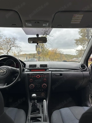 Mazda 3 urgent  - imagine 2