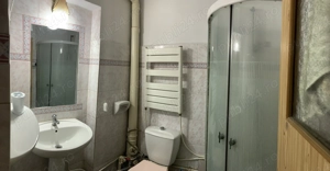 Chirie pentru o camera in apartament de trei camere zona Arcu - Gara - exclus agentie - imagine 5
