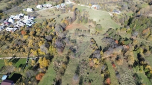 Teren si casa de vânzare la baza muntelui Iezer in Valea Mare Pravat - imagine 14