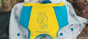 vesta  piscina bebe si colac 