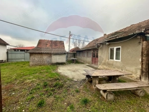 Casă de vanzare cu teren 680mp in Salonta - imagine 8