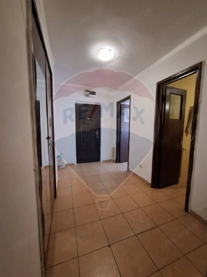 Apartament cu 1 camera de vânzare în zona Colentina - imagine 2