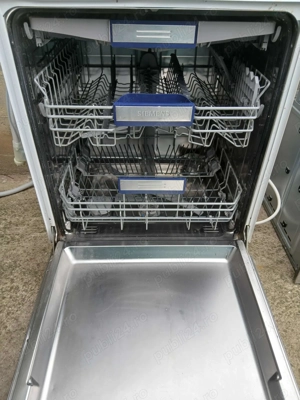 Mașină pentru spălat vase incorporabila  Siemens - imagine 2