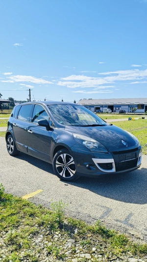 vând Renault Scenic 3 Dynamiqe Edition 1.5 dci 110 cp euro 5 an 2010 