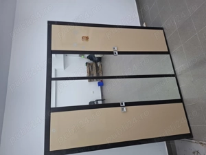 vând mobilă dormitor+sufragerie, în stare foarte bună