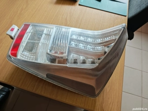 Lampa spate dreapta toyota prius 3  - imagine 3