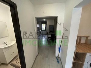 Apartament 3 camere de inchiriat , Decomandat, Craiter - imagine 12