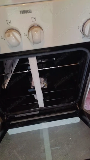 Vând aragaz zanussi - imagine 4