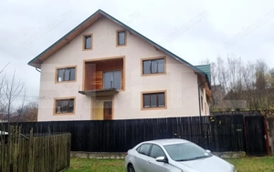 Casă spațioasă – ideală pentru reședință , casă de vacanță sau pensiune