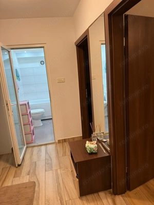 2 cam DECCOMANDAT  b-dul Victor Babes langa toate Facultatile, amenajat, mobilat si utilat modern - imagine 5