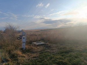 Vand  teren cu suprafata de 5800mp in zona localitatii Padureni,la 5 km de Auchan Iris Cluj-Napoca