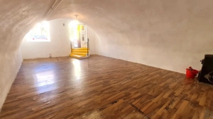 Spatiu comercial 40mp zona Orasul de Jos Sibiu - imagine 2