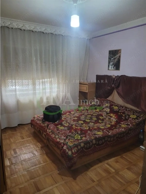 Apartament 3 camere decomandat zona Nord - imagine 4