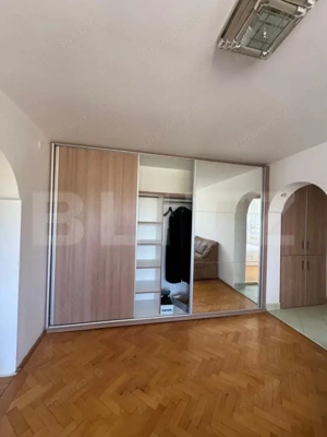 Apartament luminos cu 3 camere Moreni - imagine 4
