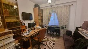 4 Camere. Mobilat si utilat. Drum asfaltat. - imagine 6