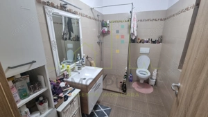 4 Camere. Mobilat si utilat. Drum asfaltat. - imagine 8