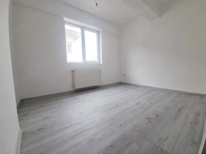 Ap 2 camere, dec, langa metrou Berceni la 2 minute, etaj intermediar, Bloc cu Lift - imagine 6