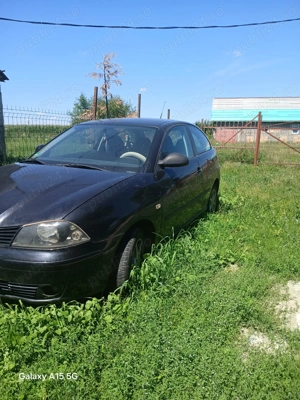 Vând mașină Siat 2005 - imagine 5