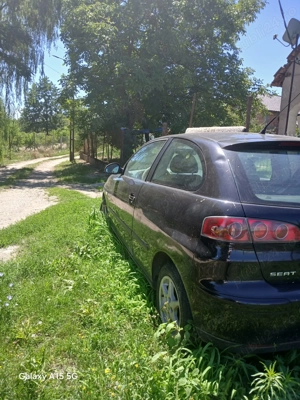 Vând mașină Siat 2005 - imagine 4