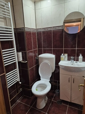 Închiriez în regim hotelier  - imagine 4