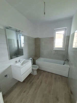 PROPRIETAR Vand Apartament in Bloc Nou in Giroc 85000  E