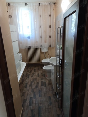 Vând două camere decomandate Str.Aviatorilor. - imagine 4