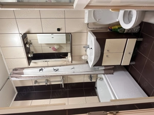 Vand casa la curte comuna - imagine 4