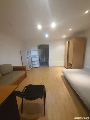 Garsoniera de vanzare,zona Piata Crucii