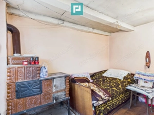 Casă, anexă şi grădină – Dorgoş - imagine 7