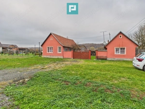 Casă, anexă şi grădină – Dorgoş