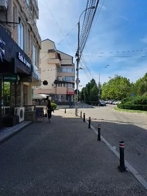 Ultracentral apartament de inchiriat