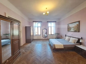 Apartament de vanzare, 6 camere, 182 mp, gradina comuna, Centrul Istoric Brasov  - imagine 2