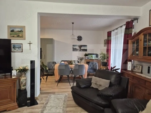 Vila superba de vanzare in Sangiorgiu, zona exclusivista - imagine 6