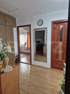 Vila superba de vanzare in Sangiorgiu, zona exclusivista - imagine 8