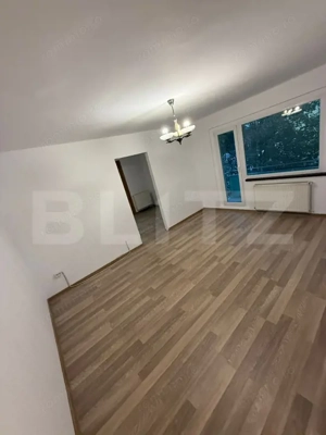 Apartament de vanzare, 3 camere, 65 mp, etaj intermediar, zona Calea București